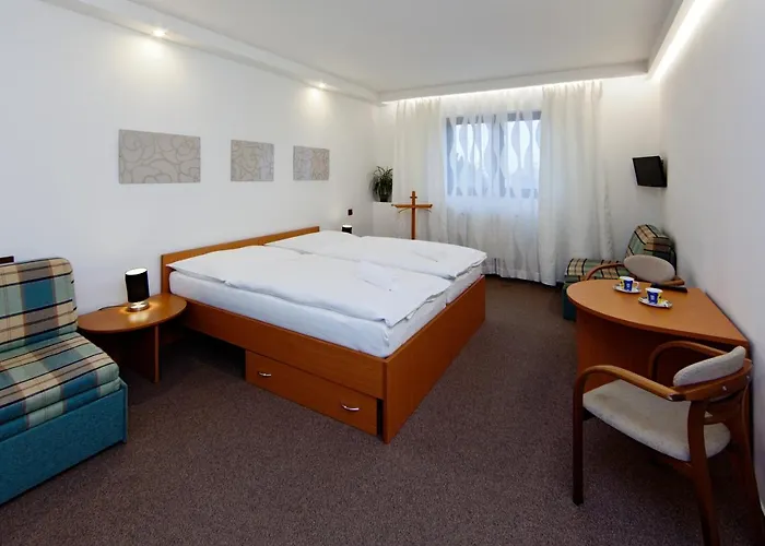 Wolf Hotell 3*