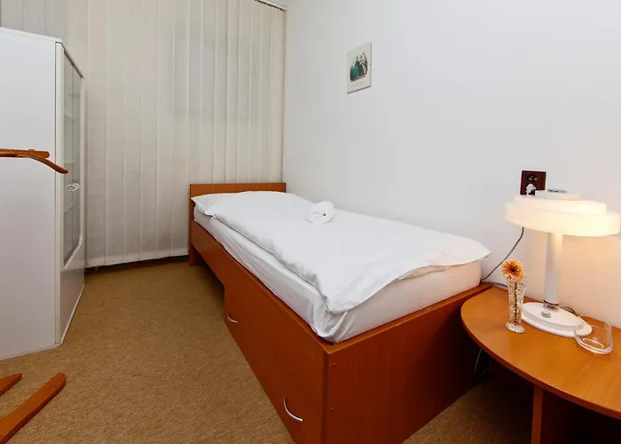Wolf Otel