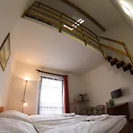 Szálloda Wolf 3*